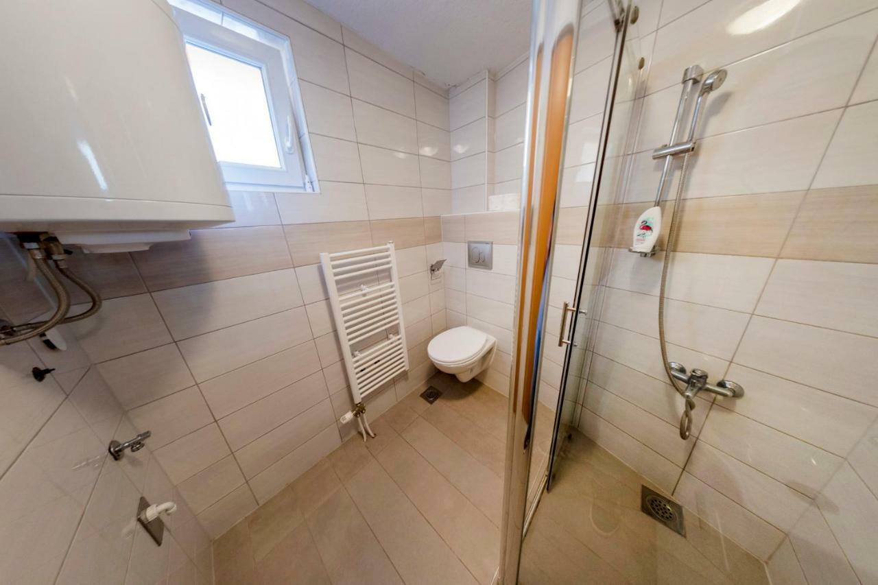 Apartment Resaa Bihać Esterno foto