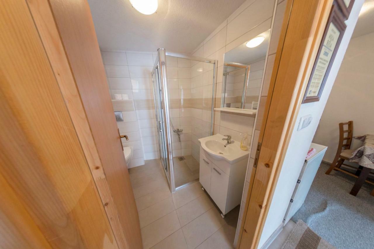 Apartment Resaa Bihać Esterno foto