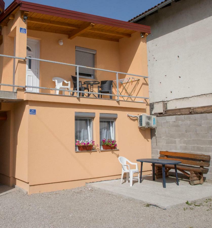 Apartment Resaa Bihać Esterno foto